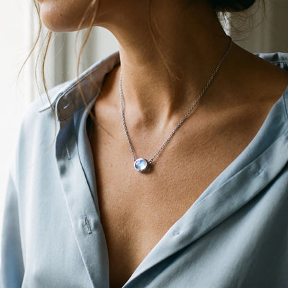 Moonstone Necklace - Skin-Touch